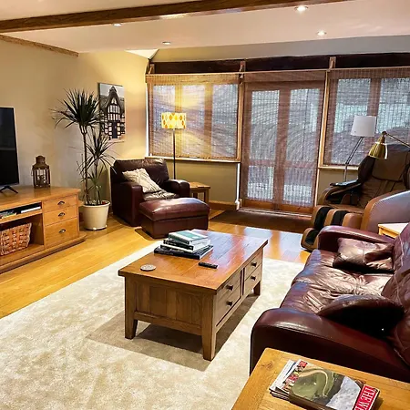 Guest House Gem In Wickhamford, Near Broadway Badsey Exterior photo